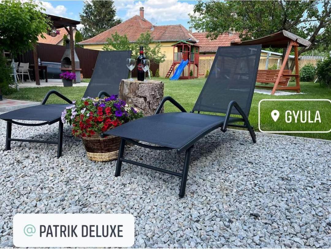 Appartamento Patrik Deluxe Gyula Esterno foto